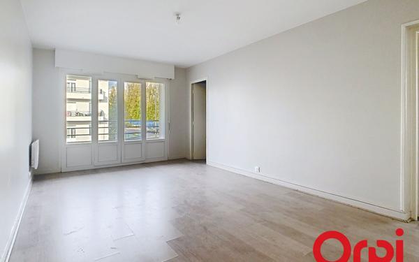 Appartement à louer    2 pièces • 47 m2 Bourg-la-Reine