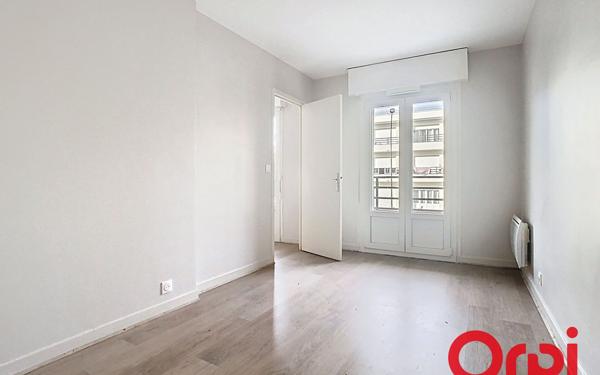 Appartement à louer    2 pièces • 47 m2 Bourg-la-Reine