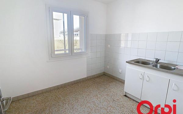Appartement à louer    2 pièces • 47 m2 Bourg-la-Reine
