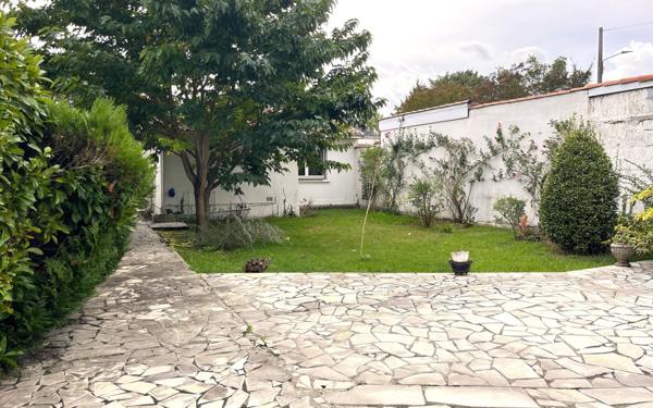 Maison à vendre    4 pièces •  Villenave-d'Ornon