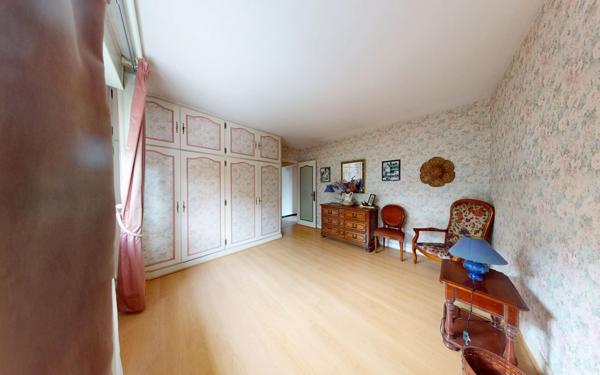 Maison à vendre    4 pièces •  Villenave-d'Ornon