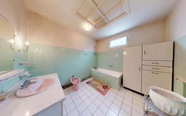 Maison à vendre    4 pièces •  Villenave-d'Ornon