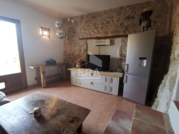 MAISON DE VILLAGE AU CALME, AVEC EXTERIEUR