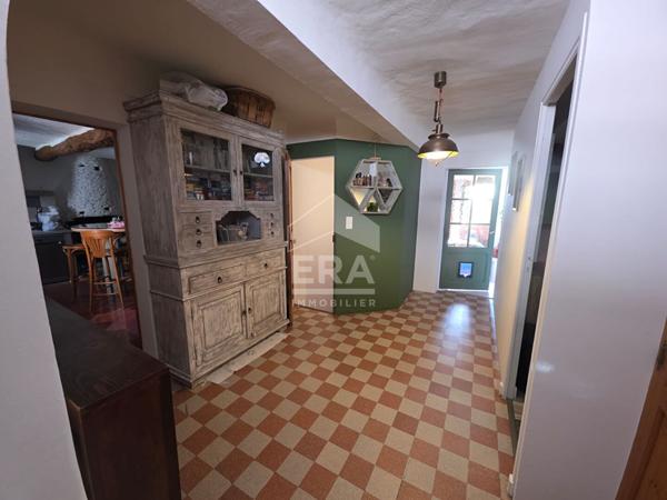 MAISON DE VILLAGE AU CALME, AVEC EXTERIEUR