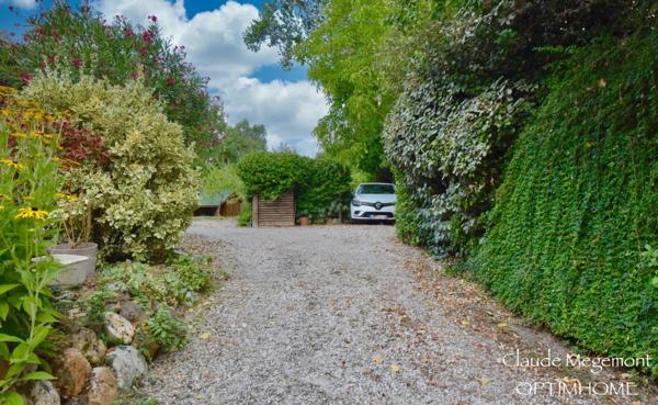 SUPERBE MAISON RÉNOVÉE SUR LE GOLF DE FIAC A PROXIMITÉ DE LAVAUR
