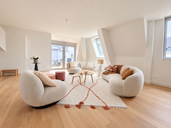 T5 DUPLEX - 151 M² - DERNIER ÉTAGE -TERRASSE - LORIENT CENTRE