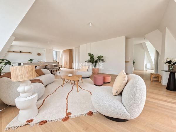 T5 DUPLEX - 151 M² - DERNIER ÉTAGE -TERRASSE - LORIENT CENTRE