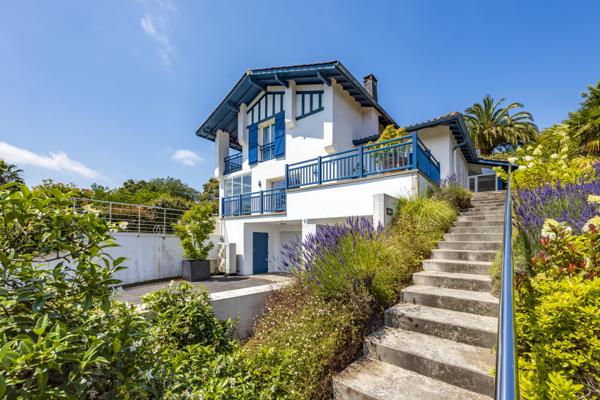 Bassussarry (64200) Villa Green Berry