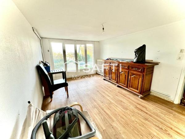 Très agréable et grand pavillon hyper bien situé sans travaux, lumineux.Excellent rapport qualité/prix !