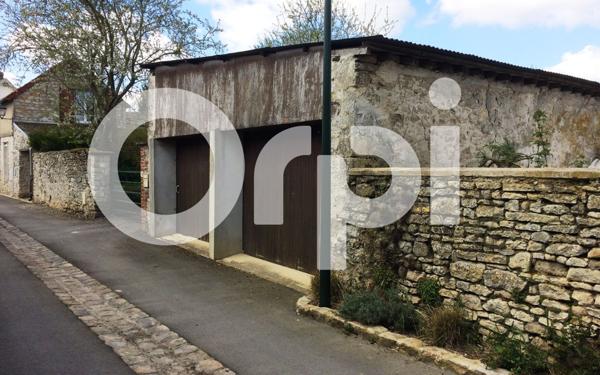 Stationnement à louer    15 m2 Barbery