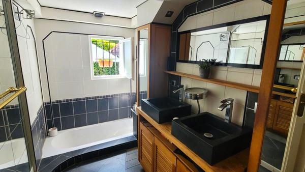 Maison familiale 11 pièces avec volumes généreux à Saint-Germain-lès-Arpajon (91)