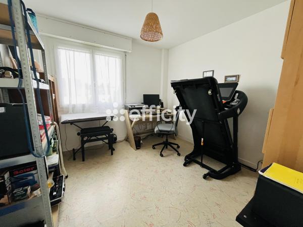 Maison
         7 pièces
        - 136 m² 313 000 € *