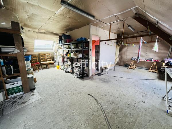 Maison
         7 pièces
        - 136 m² 313 000 € *