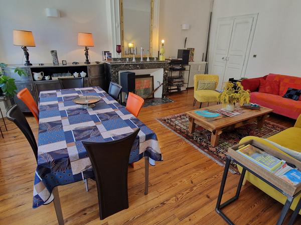 Bien de caractère : appartement de 118 m2 Foix