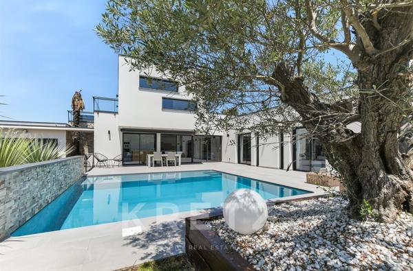 Villa contemporaine à proximité du pole aéronautique de Toulouse