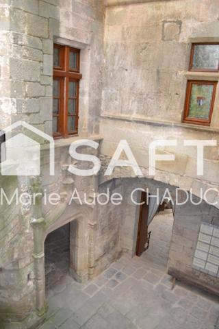 Château Médiéval XIIème-15 pièces - 800m2
