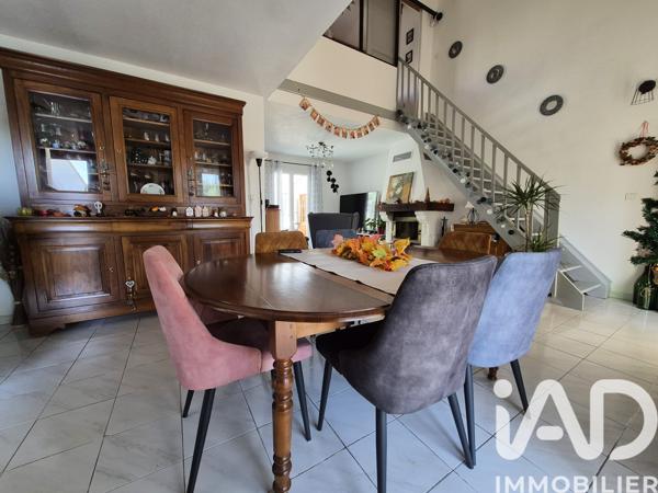 Maison à vendre 4 pièces 94 m² Lunel