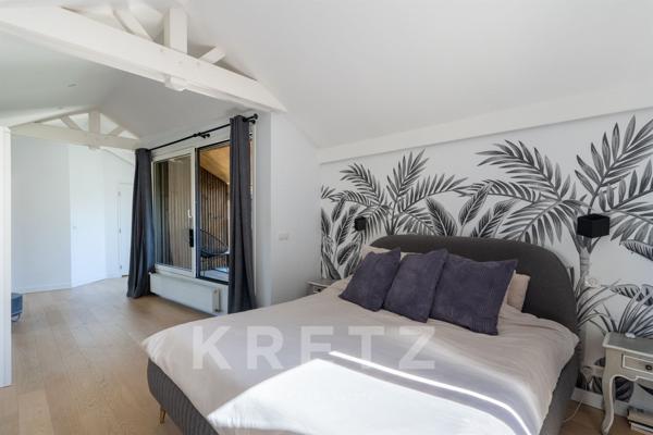 Une maison contemporaine pleine de charme, offrant un art de vivre rare à Saint-Cloud