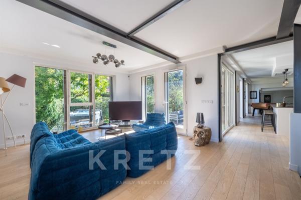 Une maison contemporaine pleine de charme, offrant un art de vivre rare à Saint-Cloud