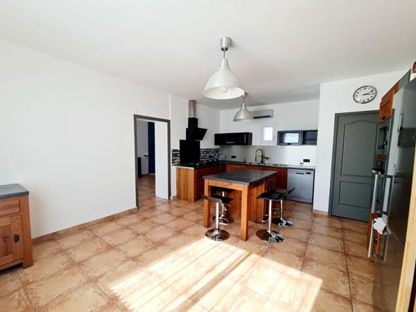 SAINT-JULIEN-LES-ROSIERS - MAS RÉNOVÉ 140 M² + STUDIO INDÉPENDANT - TERRAIN 750 M²