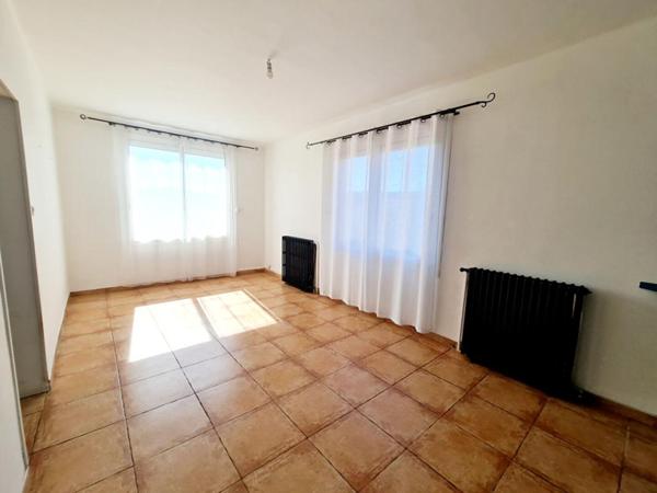 SAINT-JULIEN-LES-ROSIERS - MAS RÉNOVÉ 140 M² + STUDIO INDÉPENDANT - TERRAIN 750 M²
