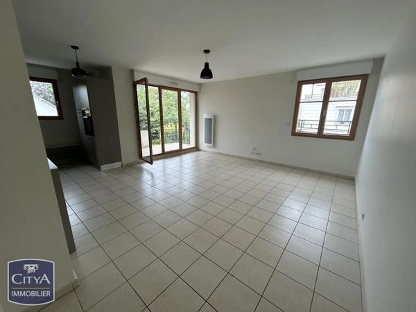 Appartement à vendre 3 pièces 66m² Saint-Cyr-sur-Loire (37540)