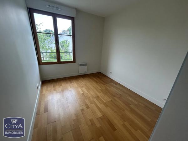 Appartement à vendre 3 pièces 66m² Saint-Cyr-sur-Loire (37540)