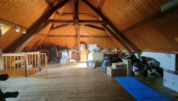 A 20 MN DE GISORS, MAISON BOURGEOISE RENOVEE DE 150 m2 HAB AVEC GARAGE ET VERANDA SUR 400 M² CLOS AU CALME  Gisors (27140)