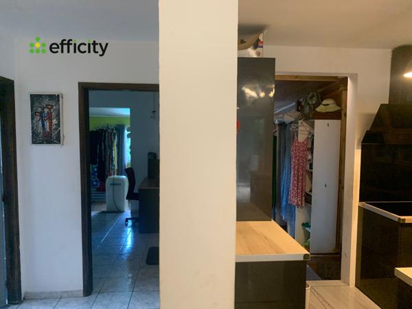 Maison
         6 pièces
        - 160 m² Exclusivité 289 000 € *