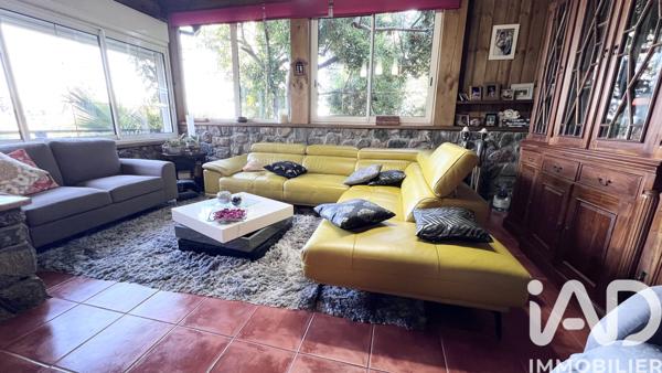 Maison à vendre 9 pièces 263 m² Le Tampon
