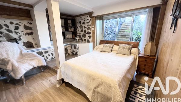Maison à vendre 9 pièces 263 m² Le Tampon