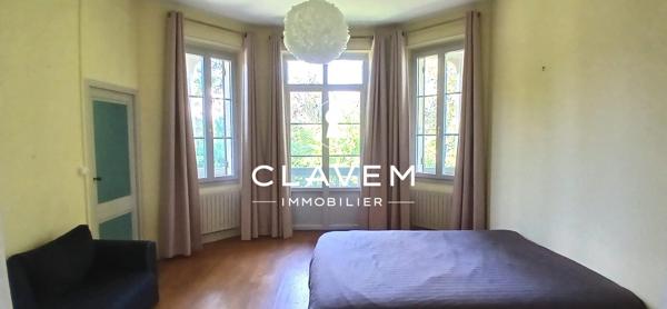 MAISON BOURGEOISE 15 pièces