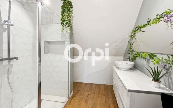 Maison à vendre    9 pièces •  Bucquoy