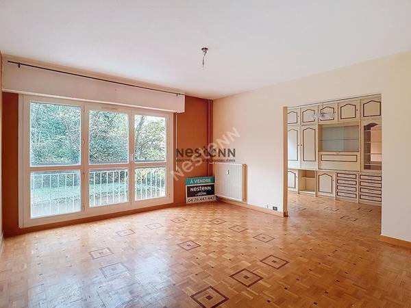 A VENDRE. Appartement Le Pont De Claix 5 pièce(s) dans une résidence sécurisée.