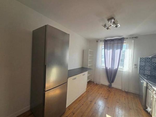 48 RUE CLAUDE PROTIERE - MAIS F4