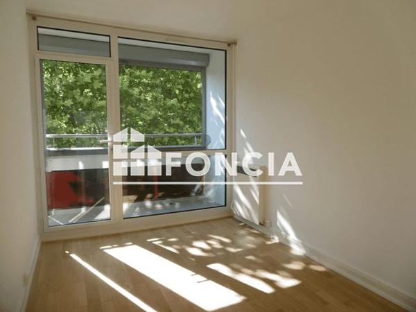 Location Appartement 3 pièces 56.4 m² - 102 AVENUE DE ROYAT Chamalieres 63400