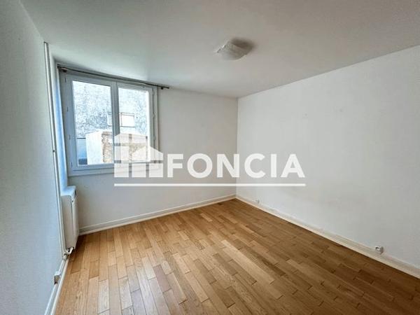 Location Appartement 3 pièces 56.4 m² - 102 AVENUE DE ROYAT Chamalieres 63400