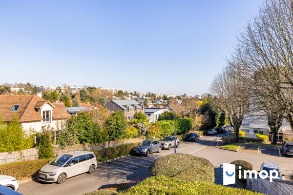 T4 avec terrasse de 24 m² au calme absolu