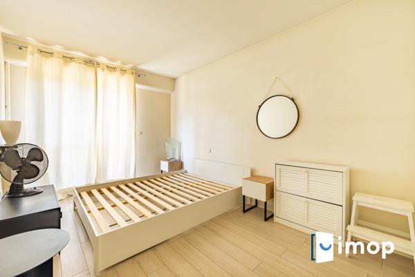 T4 avec terrasse de 24 m² au calme absolu