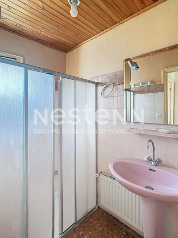 À vendre Charmante maison ancienne avec studio indépendant à Angles.