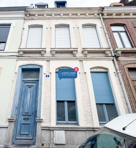 Maison bourgeoise 1930 de 176,46 m2, 4 chambres dont une suite parentale, un extérieur et une cave