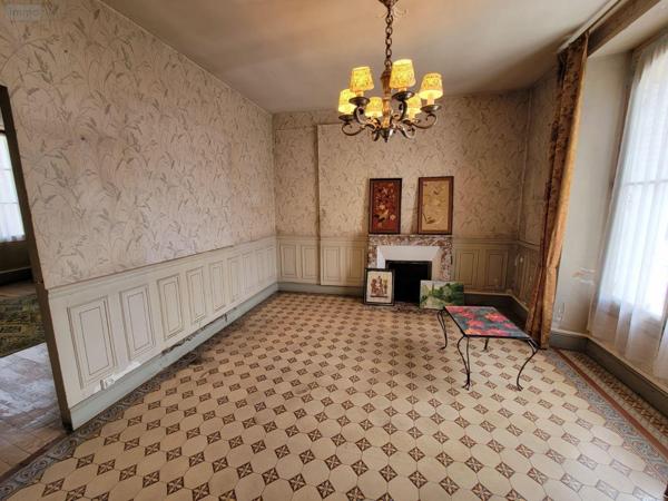 Maison à vendre à Châteaudun dans l'Eure-et-Loir (28200), ref : RCS/892   
Centre-ville