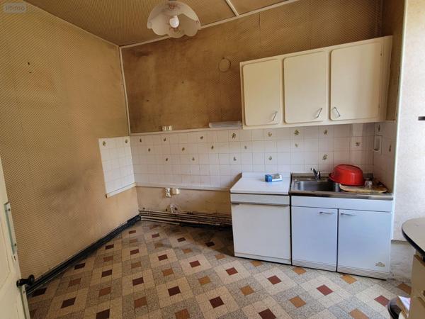 Maison à vendre à Châteaudun dans l'Eure-et-Loir (28200), ref : RCS/892   
Centre-ville