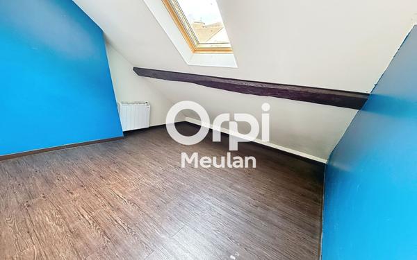 Appartement à louer    1 pièce • 37,43 m2 Meulan-en-Yvelines