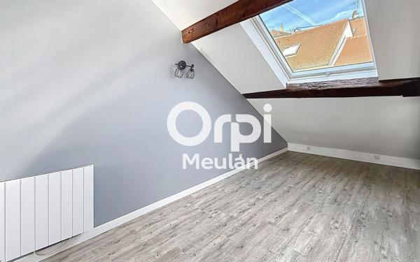 Appartement à louer    1 pièce • 37,43 m2 Meulan-en-Yvelines