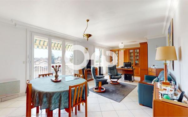 Appartement à vendre    4 pièces • 98 m2 Bron