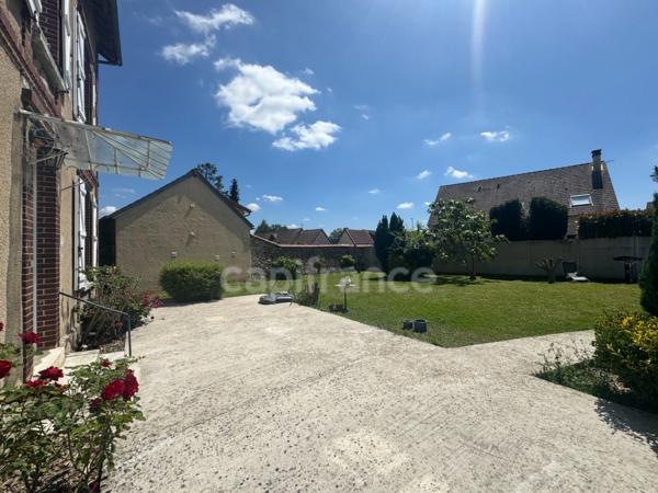 Maison à vendre 8 pièces 191 m² (78) - 6 chambres - jardin - cave
