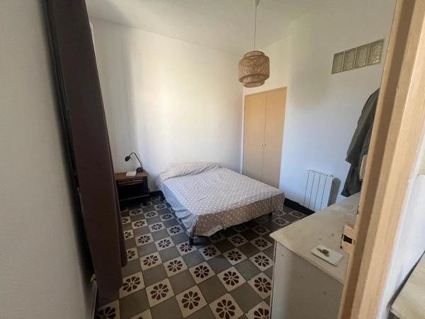 Vente                                                      Appartement
                        
                     3 pièces                      34 m2                     à Perpignan