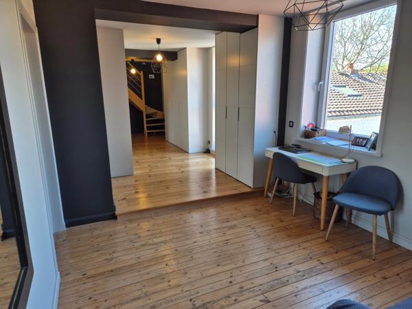 Maison de caractère 193m2 hab avec garage sur parcelle de 1700m2