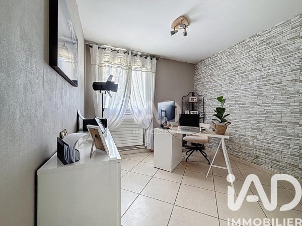 Maison à vendre 9 pièces 163 m² Pontault-Combault